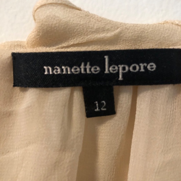 Nanette  Lepore  embroidered and lined silk blouse, size 12 - Picture 4 of 4